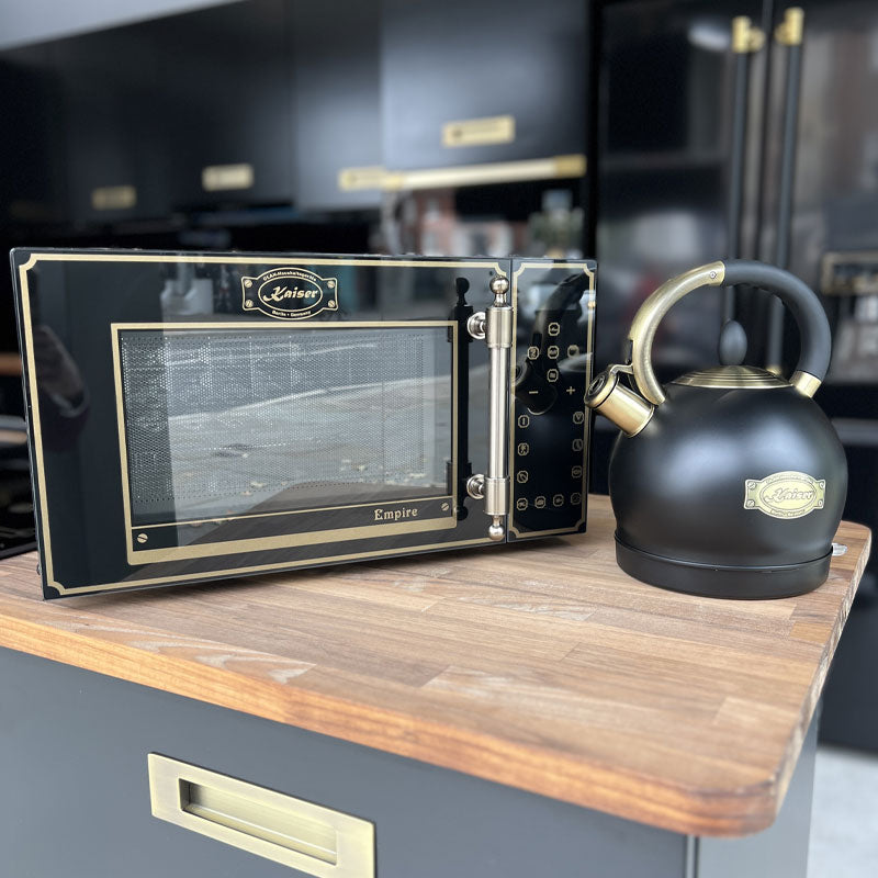 Microwave and Kettle Bundle Kaiser