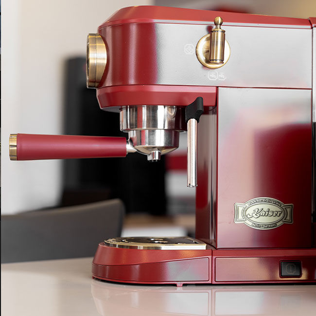 Empire 900W Microwave & Espresso Coffee Machine Bundle (Red)